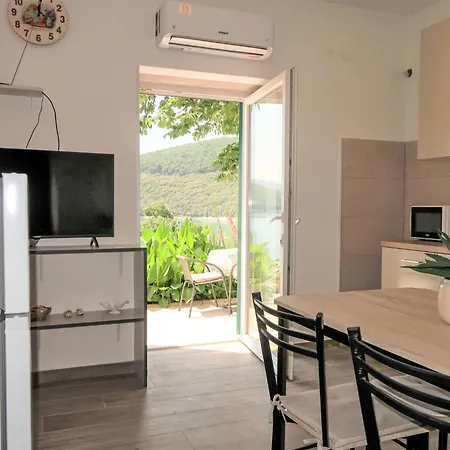Noel By Interhome Rabac